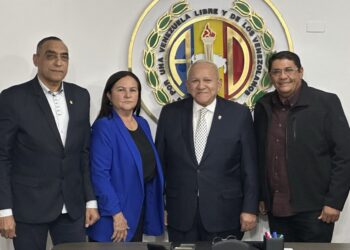 Tres alcaldes de AD en el Zulia confirman participación en las municipales
