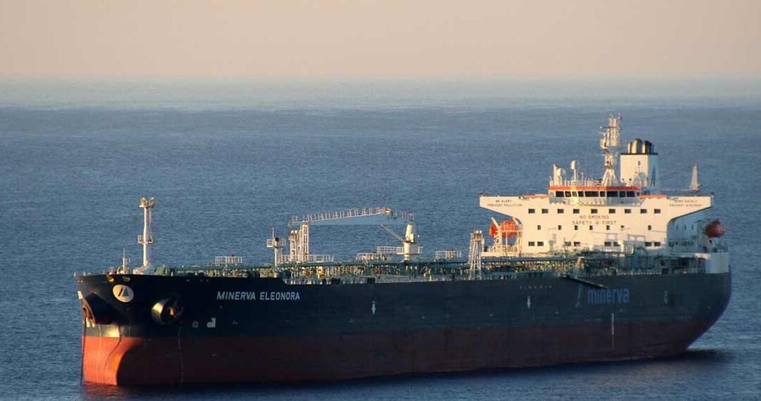 Trump anuncia aranceles del 25% a países que compren petróleo y gas a Venezuela