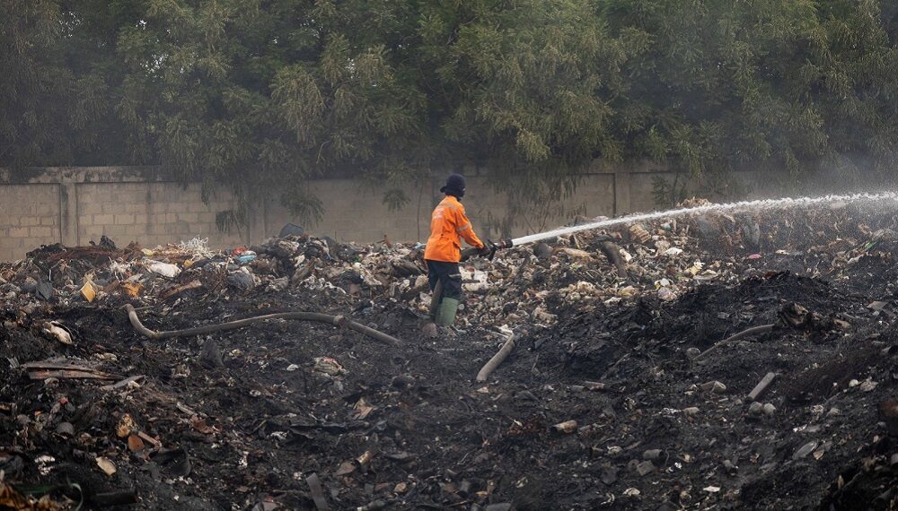 Incendio en Maracaibo fue extinguido en su totalidad tras más de 32 horas