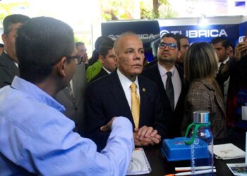 Rosales reitera que las sanciones “no provocan cambios políticos»