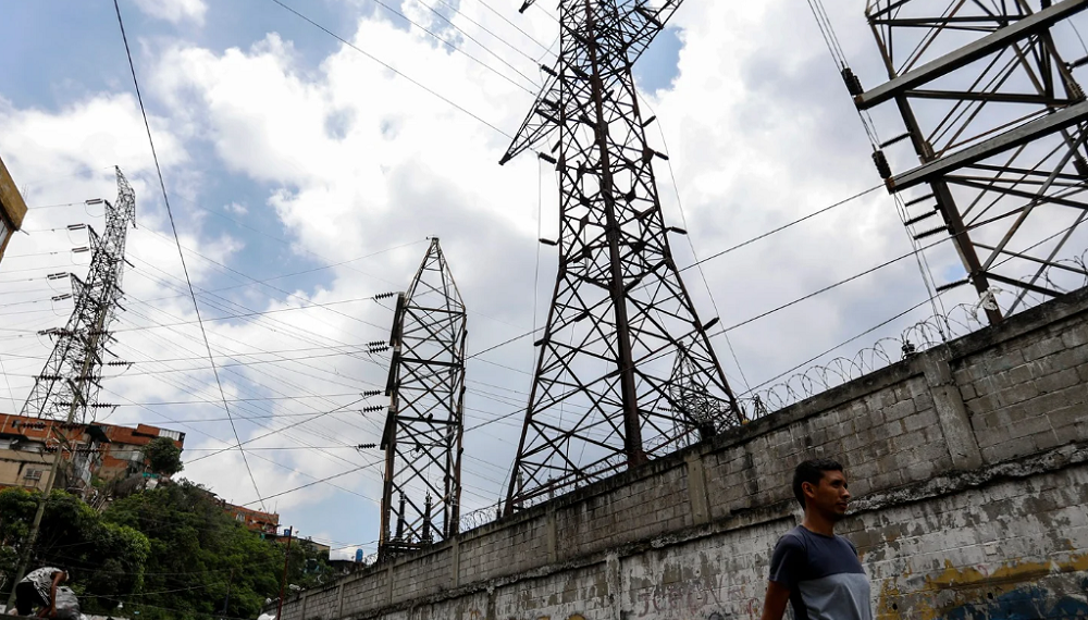 Gobierno reduce actividad laboral de entes públicos por seis semanas
