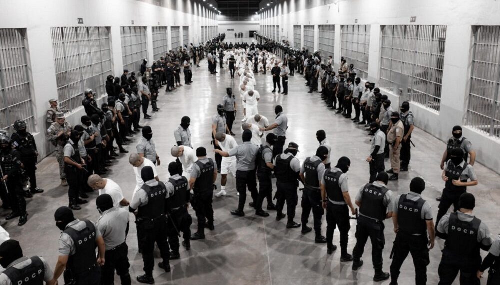 Cabello: El “Tren de Aragua” es una narrativa de EEUU para «estigmatizar» a migrantes