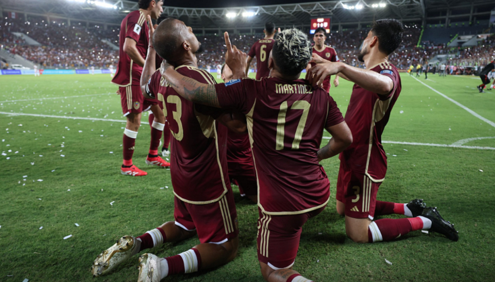 Gol de Salomón Rondón metió la Vinotinto en el repechaje