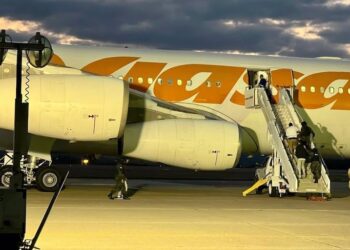 Un avión con 199 migrantes deportados desde Estados Unidos aterrizó en Venezuela