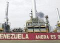 China paraliza compra de petróleo venezolano tras medidas de EEUU