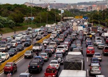 El lunes #31Mar. vence el plazo para pagar el impuesto vehicular en Caracas