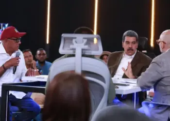 Maduro afirma que respetará los resultados electorales: Si gana la oposición una gobernación, ganó