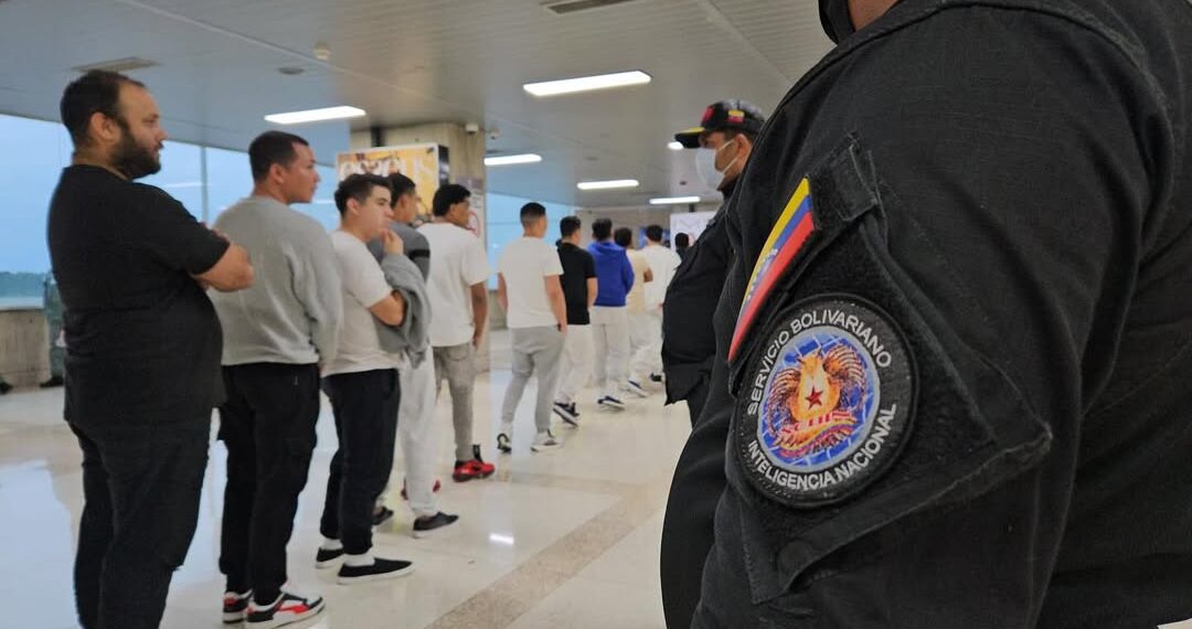 Más de 3.200 venezolanos retornaron este año desde México y EEUU, entre ellos 1.700 deportados por Trump