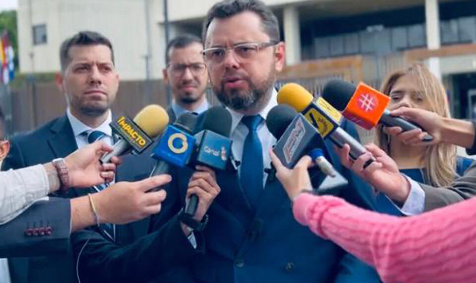 Antonio Ecarri: “Esta nación merece reconciliación para que haya cambio”