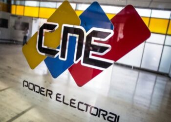 Candidatos a las parlamentarias y regionales deben separarse de sus cargos desde este martes