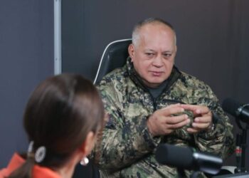Cabello aseguró que Capriles “exigió que le quitaran la inhabilitación”