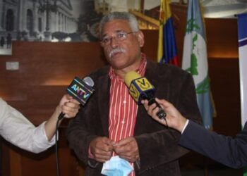 Presidente del Parlatino-Venezuela lamenta fallecimiento del Papa Francisco