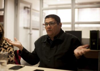 AD de Bernabé Gutiérrez postuló a Ely Ramón Atención como candidato a la Gobernación del Zulia