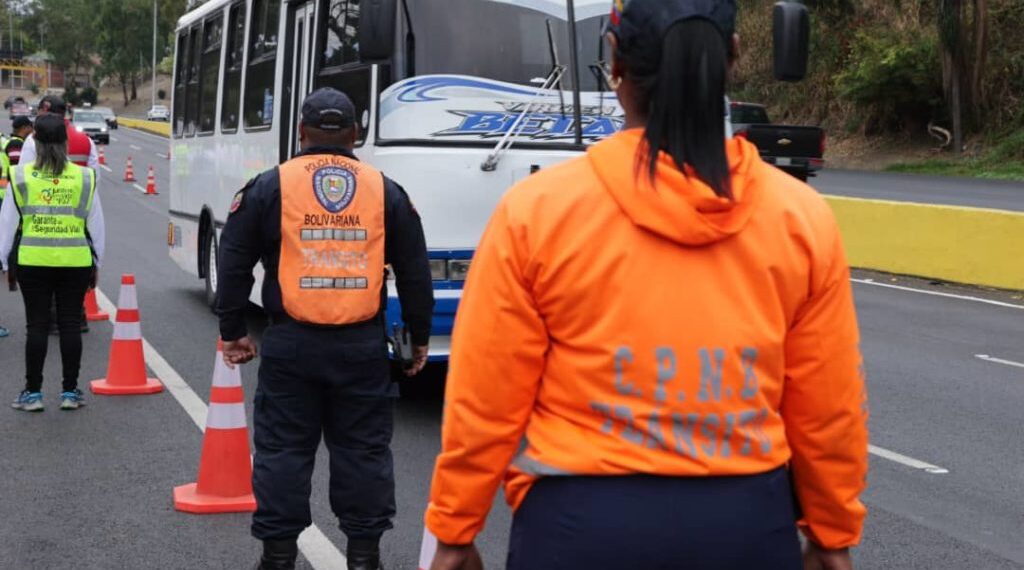 Más de 2 mil funcionarios del INTT garantizan la seguridad vial en Semana Santa