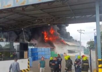 Se incendia camaronera que pertenecía a José Enrique Rincón en el Zulia