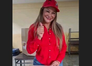 Reportan detenciones y allanamientos en Guajira por presunta detención de la alcaldesa