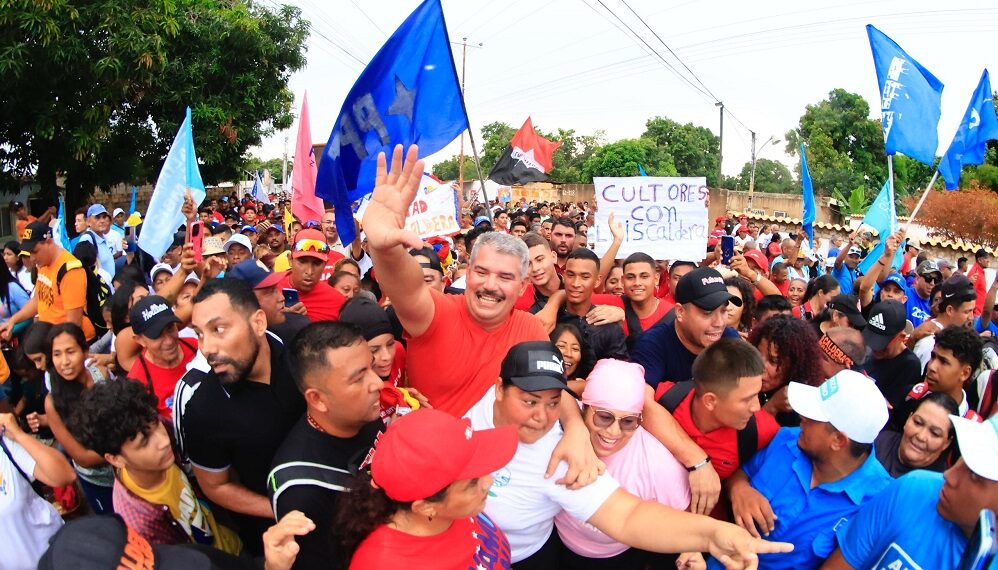 Luis Caldera arrancó con mitin en Maracaibo su campaña por la gobernación del Zulia