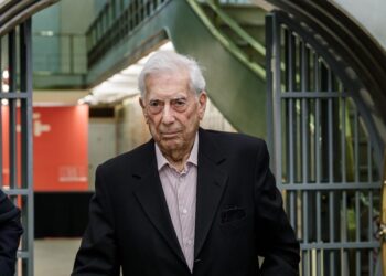 Murió el escritor Mario Vargas Llosa
