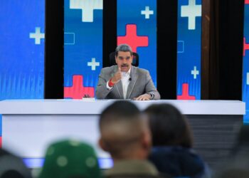 Maduro anuncia que este 8 de abril firmará un decreto de emergencia económica