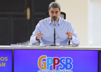 Nicolás Maduro acusó a Súmate del “fraude horroroso e inauditable” en Ecuador