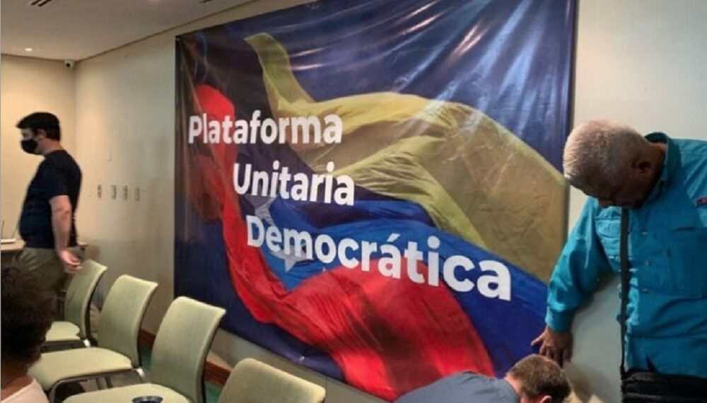 Plataforma Unitaria rechaza decreto de emergencia económica: “Golpea duro a trabajadores y empresarios”