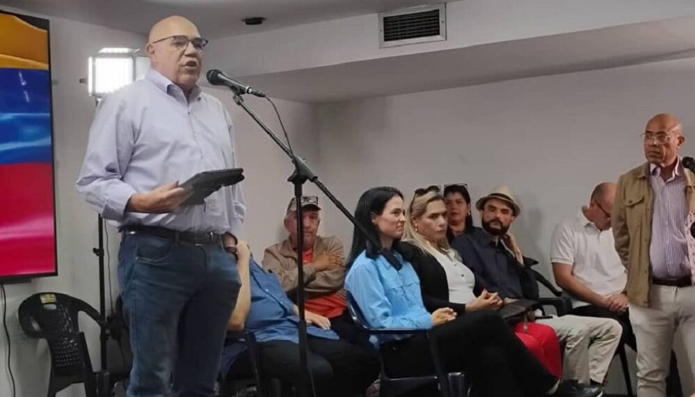 Opositores en defensa del voto presentaron la red Decide para promover la participación electoral