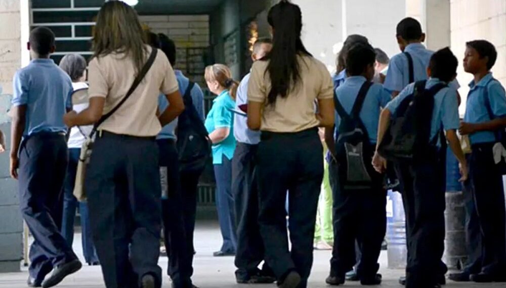 CICPC investiga causas de intoxicaciones por “retos virales” en centros educativos