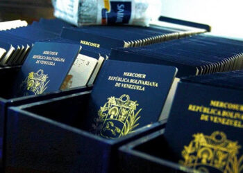 Saime entregará pasaportes a venezolanos residentes en países sin representación consular