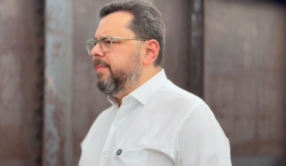 Ecarri propone vía de paz, inversión y entendimiento con Estados Unidos