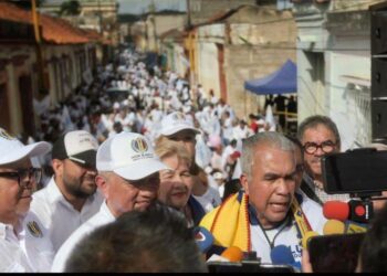 Fuerza Vecinal y Conde se suman a la candidatura de Luis Eduardo Martínez en Aragua