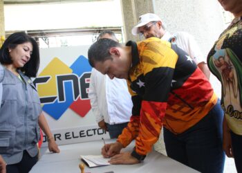 Juan Carlos Alvarado aspira la Gobernación del estado Táchira