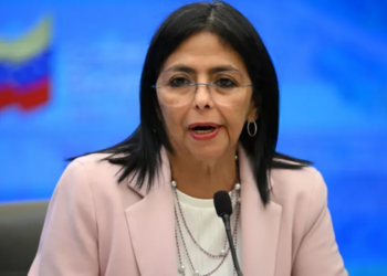 Delcy Rodríguez: «Estamos a las puertas de una potencial recesión económica mundial»