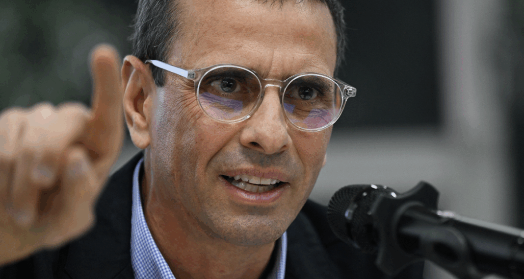 Capriles llama a votar el 25 de mayo: sigo luchando por el cambio