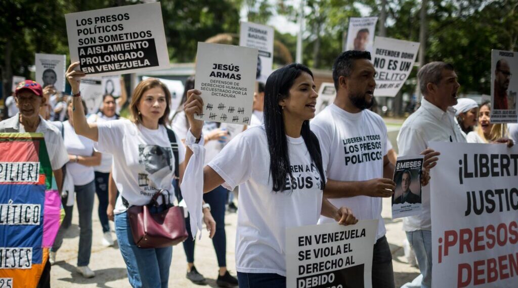 Convocan a ruta internacional para exigir liberación de presos políticos