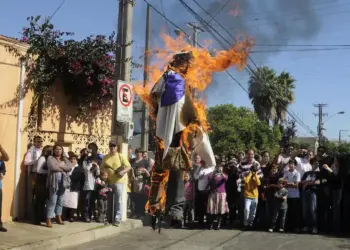 Quema de Judas: tradición encendida de crítica y catarsis en Venezuela