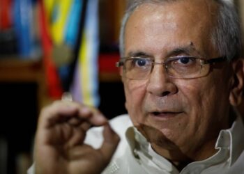 Economista Rodrigo Cabeza: “Decreto de Emergencia Económica no establece medidas para atenuar la inflación y la caída del producto interno este año”