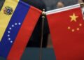 Venezuela y China evalúan avances en cooperación financiera y energética