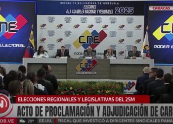 CNE proclama a diputados electos para la AN: «El pueblo ha depositado su confianza en ustedes»