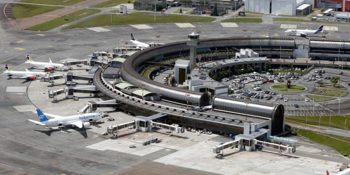Suspensión temporal de vuelos entre Caracas y Medellín sería hasta el #9Jun