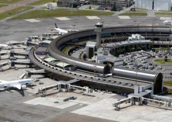 Suspensión temporal de vuelos entre Caracas y Medellín sería hasta el #9Jun