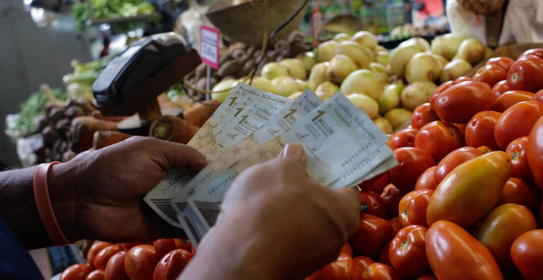 Cedice: inflación de abril llegó a 8,61% en bolívares y 1,54% en dólares