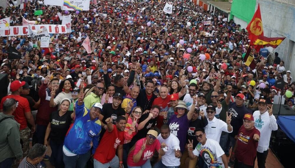 Candidatos del Gran Polo Patriótico en Falcón, Lara, Apure y La Guaira cerraron la campaña electoral