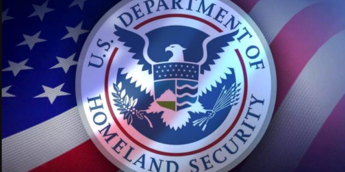 Departamento de Seguridad Nacional de EEUU anuncia estipendio para la autodeportación