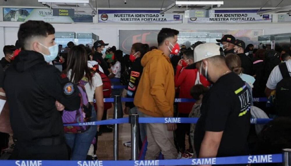 Más de 4.100 migrantes venezolanos retornaron al país este año, la mayoría deportados por EEUU