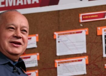 Cabello informó de la detención de otros tres extranjeros por presunta conspiración