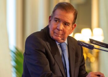 Hospitalizaron a González Urrutia en Madrid por una bajada de tensión