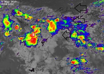Con lluvias y descargas eléctricas avanza la onda tropical número 1 (+Detalles)