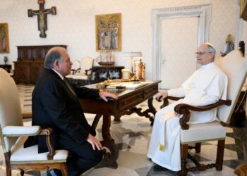 Presidente Milei viajará a Roma para reunirse con el papa León XIV