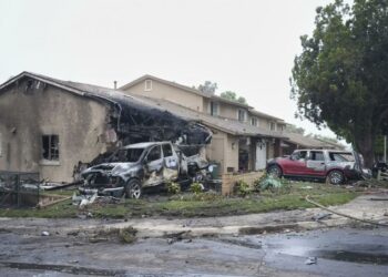 «Varios» muertos es el saldo del accidente de un avión privado en California