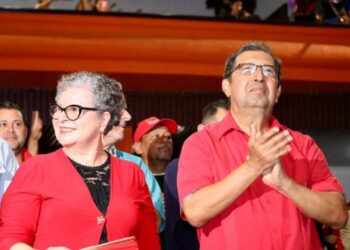 Participación de las comunas y el Poder Popular: base del programa de Adán Chávez para Barinas